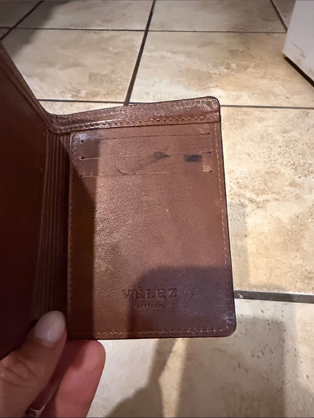 Vélez Burgundy Leather Men's Wallet